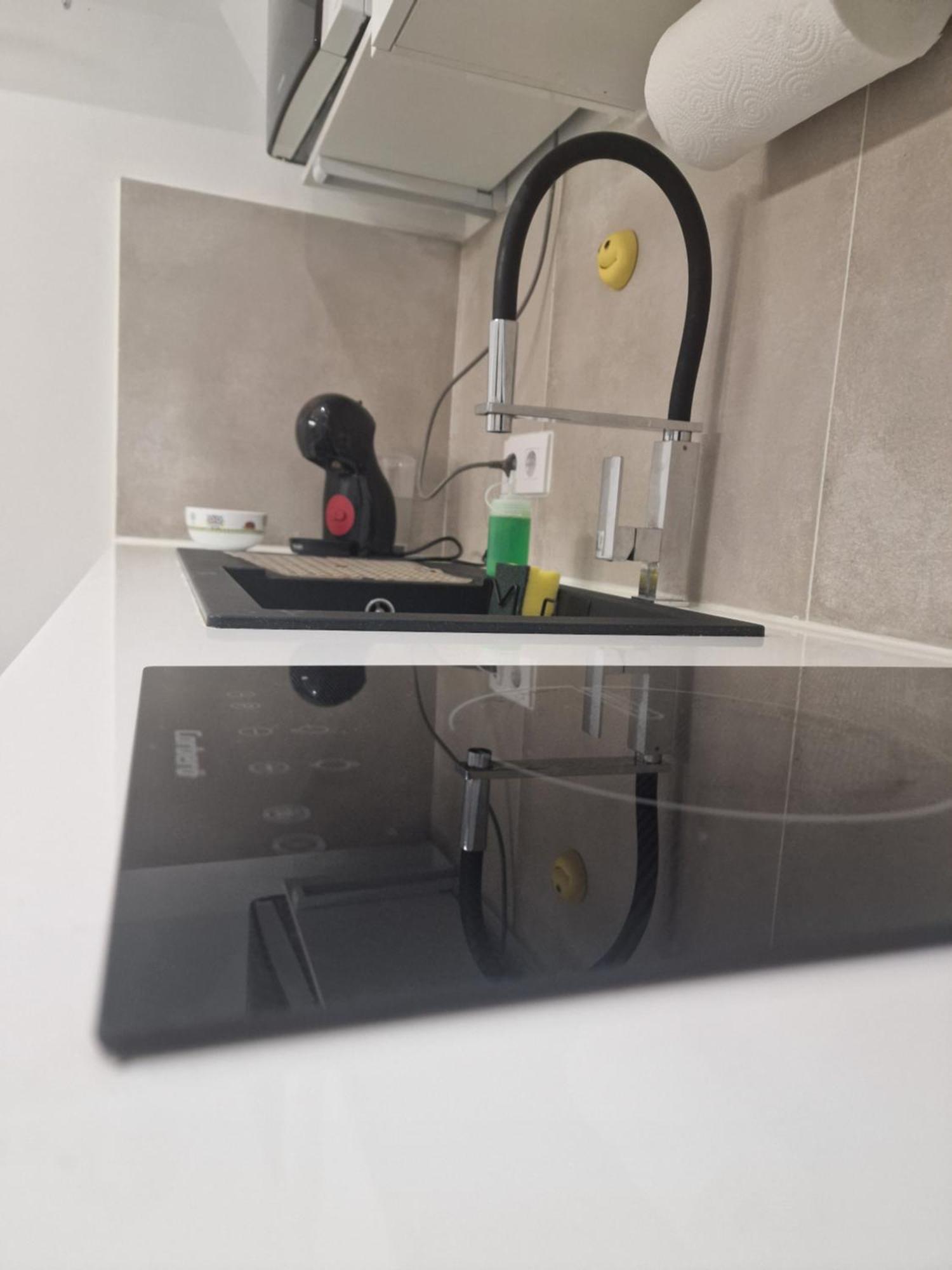 Barcelona, Apartamento De 1 Habitacion Apartment L'Hospitalet de Llobregat Bagian luar foto